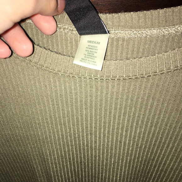 Windsor Crop Top - Picture 2 of 2